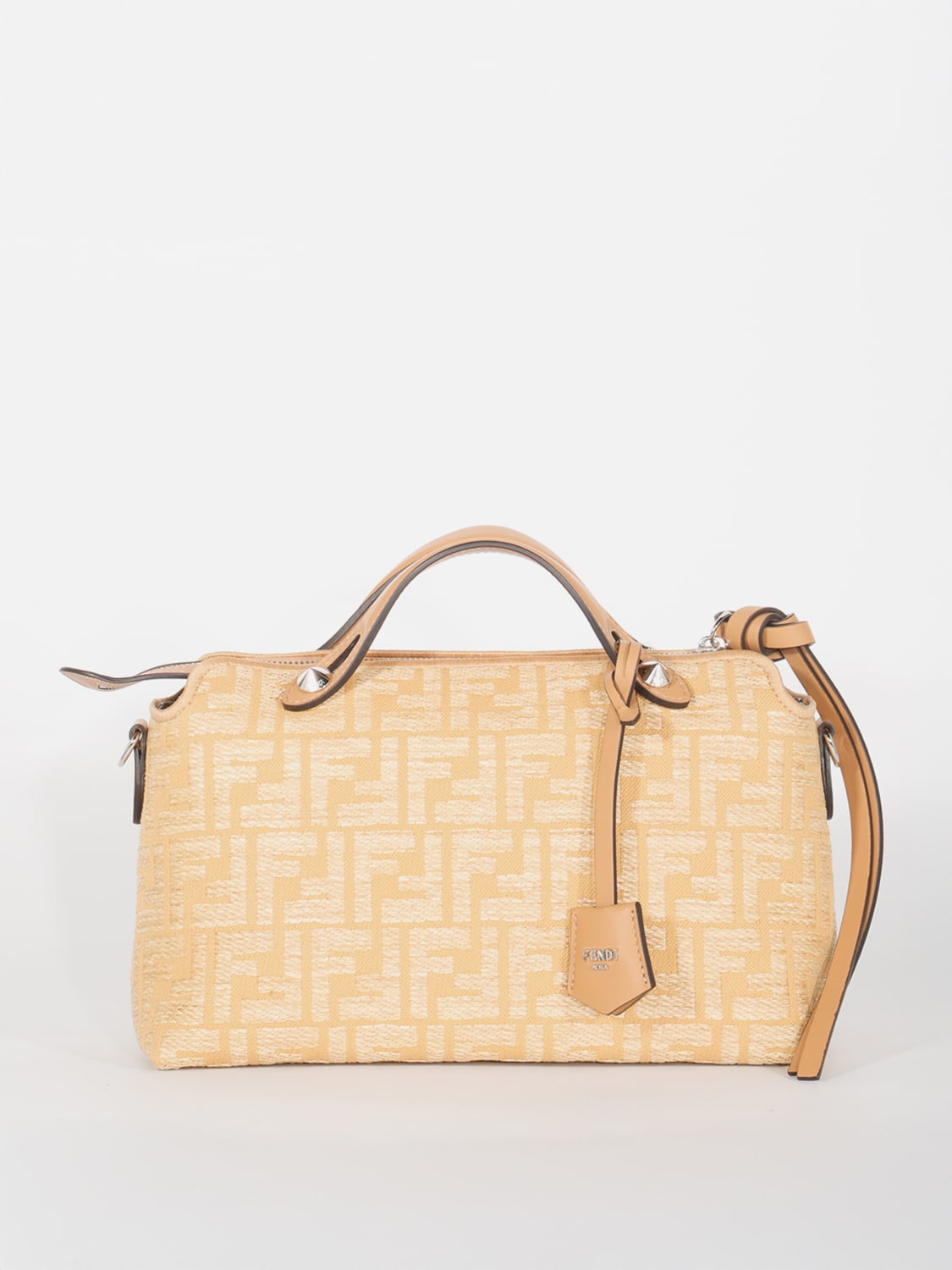 handbag woman fendi