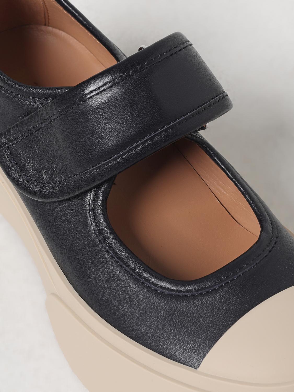 woman's ballet flat